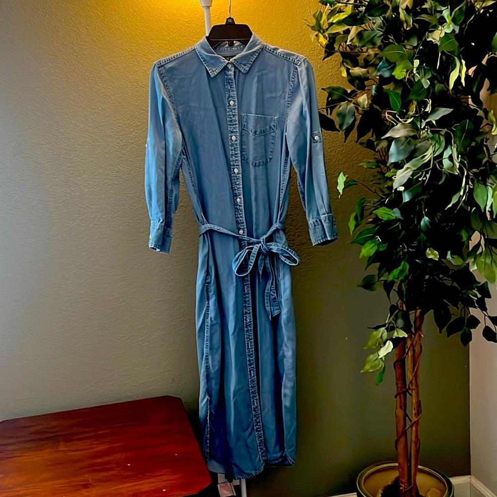 Women’s button down dress